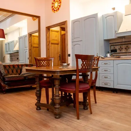 Dillo Guest house